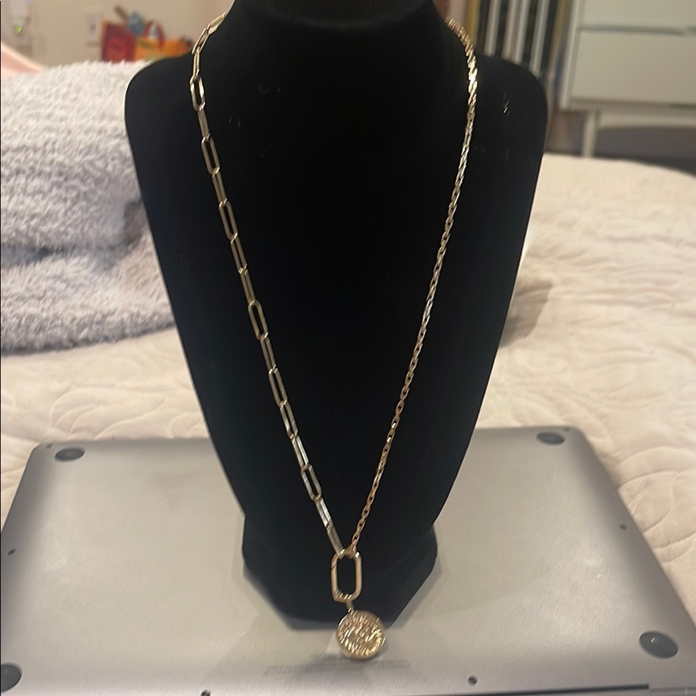 Gold Minimalist Necklace with Circular and Teardrop Pendants